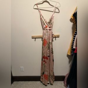 Lulus XS floral silky pink dress. Brand new!